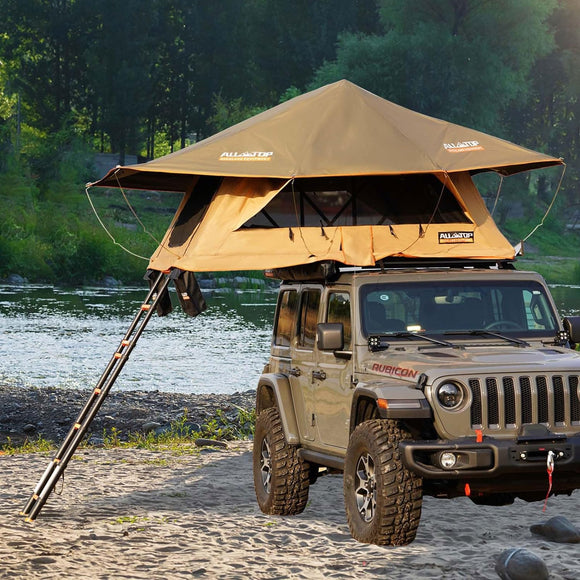 Rooftop Tent w/ Ladder - 7.9ft x 4.6ft